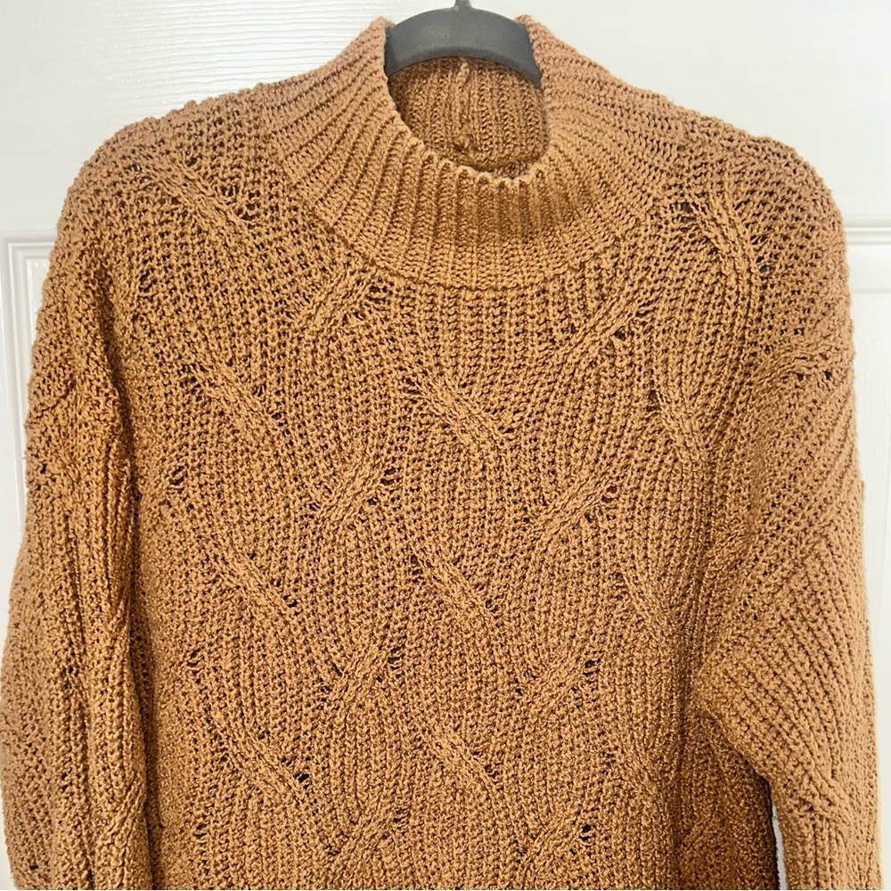 AE Mock Neck Boxy Fit Sweater in size L - well loved item